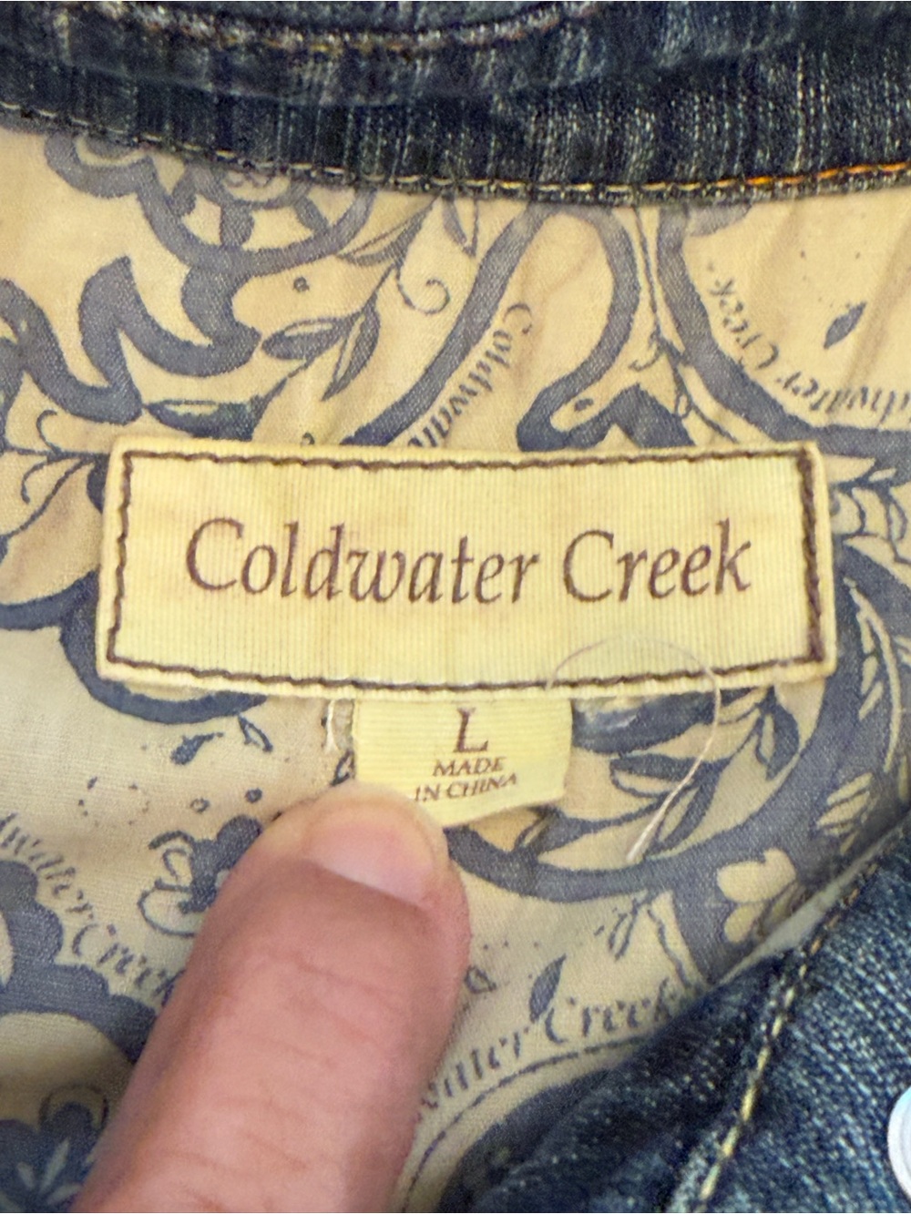 Coldwater Creek Embroidered Denim Jacket L Boho Western Aztec Studded Jean Coat - Picture 7 of 12
